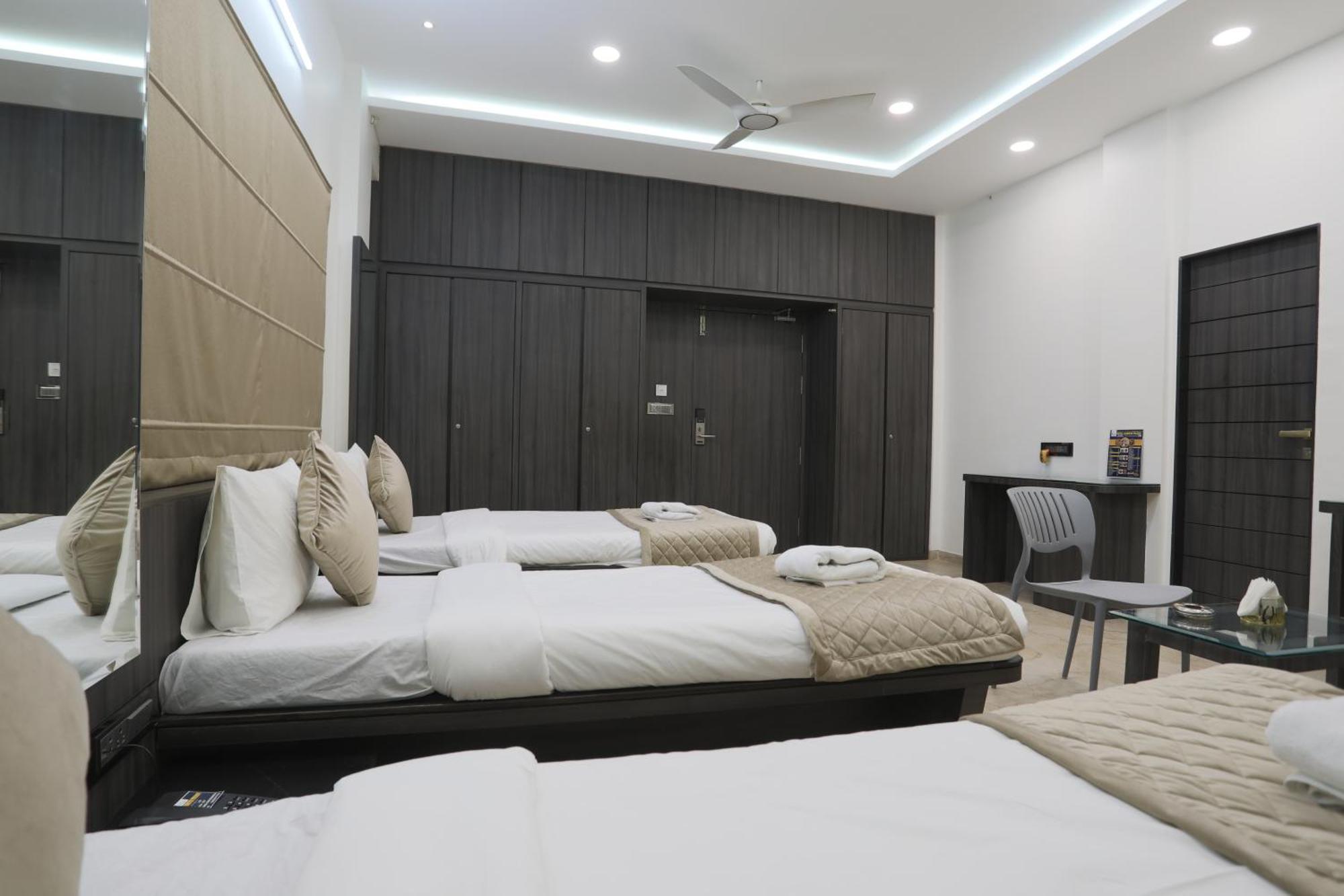 Hotel Ajinkya Palace Αουρανγκαμπάντ Εξωτερικό φωτογραφία